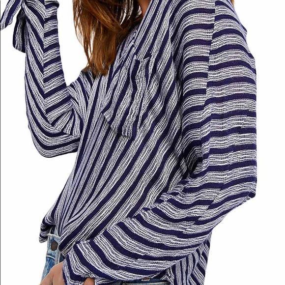 Free People Top Morning OB642024 Navy White Stripe Rayon XS - Picture 2 of 12
